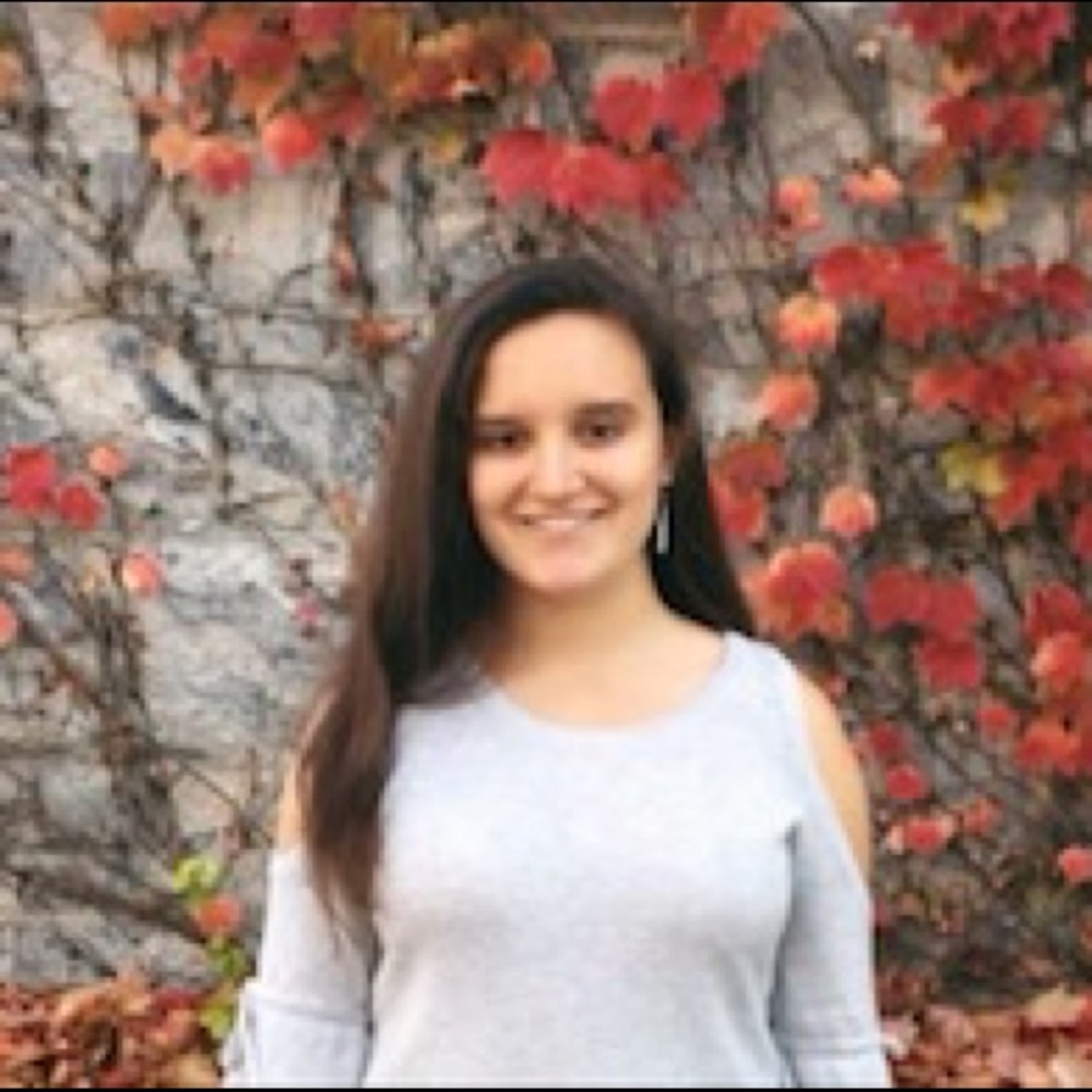 Meet your Posher, Julianna